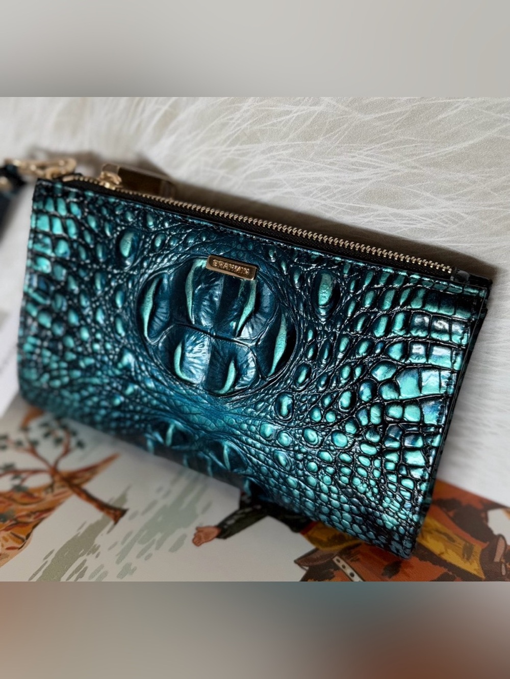 PERFECT EYE Brahmin DAISY Leather Wristlet Clutch BLUE PATINA assorted blue